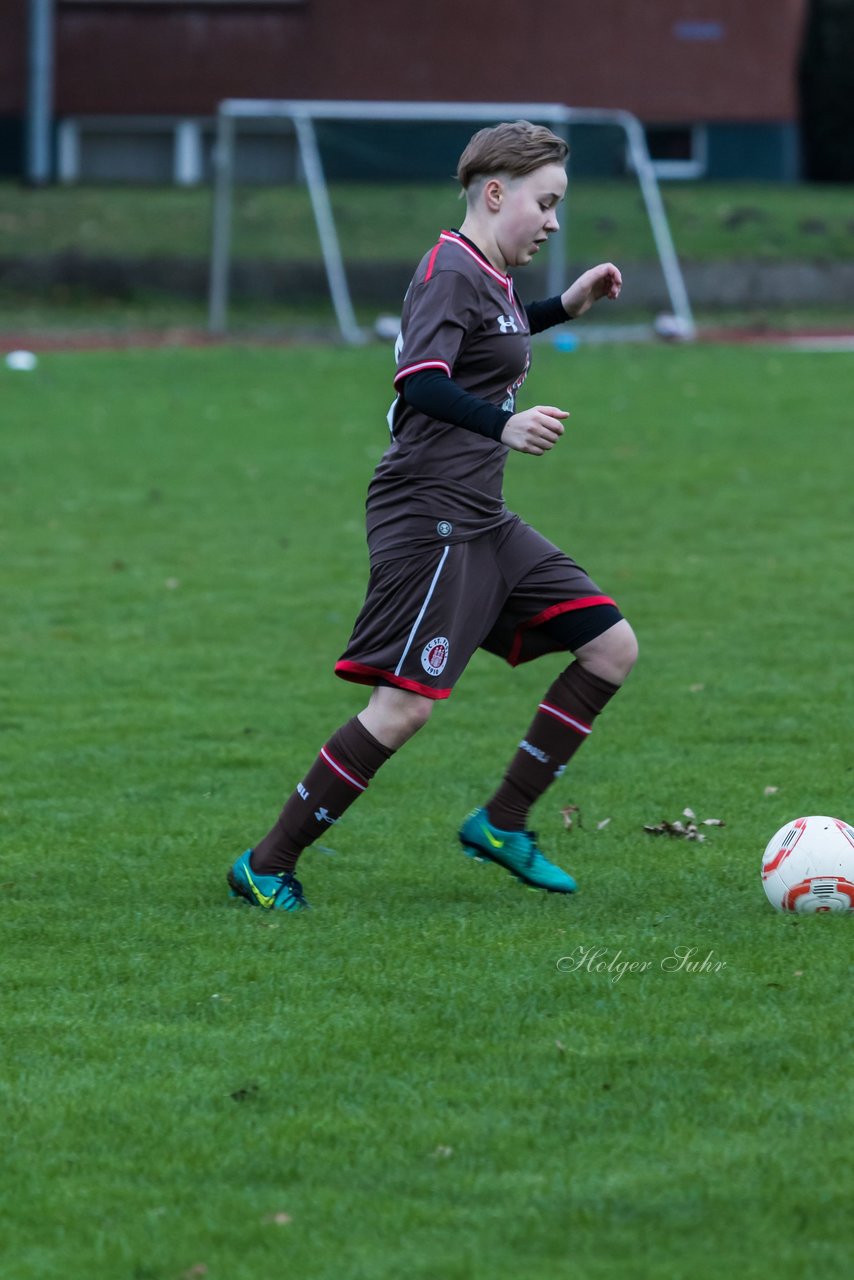 Bild 89 - C-Juniorinnen Halstenbek-Rellingen - St.Pauli : Ergebnis: 0:5